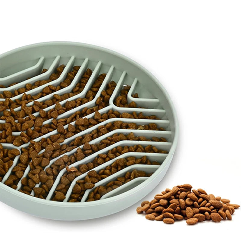 Silicone Slow Feeder & Lick Mat for Dogs & Cats